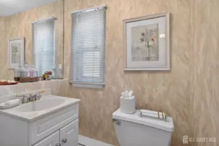 39 Canterbury Rd, East Brunswick Township, NJ 08816 - Photo 23