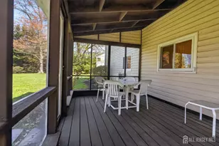 39 Canterbury Rd, East Brunswick Township, NJ 08816 - Photo 25