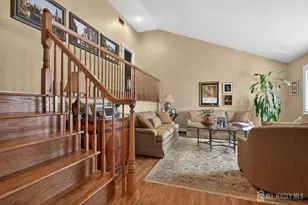 39 Canterbury Rd, East Brunswick Township, NJ 08816 - Photo 11