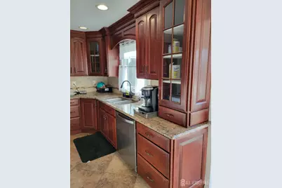 2 Groendyke Circle, Millstone Township, NJ 08535 - Photo 3