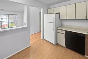 481 Danbury Ln, East Brunswick Township, NJ 08816 - Photo 7