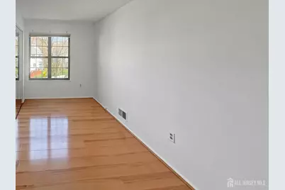 481 Danbury Lane, East Brunswick Township, NJ 08816 - Photo 9