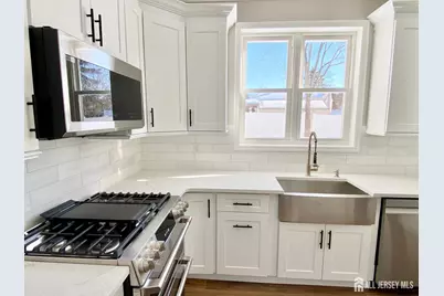 7 Vale Street, Edison, NJ 08817 - Photo 23