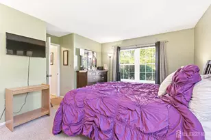 102 Morgan Pl, East Brunswick Township, NJ 08816 - Photo 5