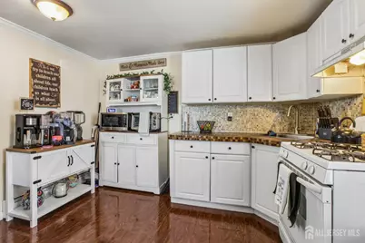 208 Gordon Street, Perth Amboy, NJ 08861 - Photo 23