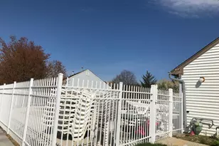 7 Sierra Ct, Sayreville, NJ 08872 - Photo 3