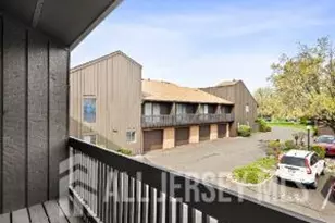 197 Westgate Dr, Edison, NJ 08820 - Photo 15