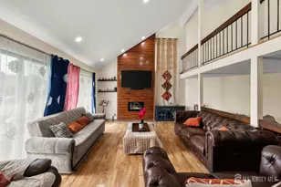 197 Westgate Dr, Edison, NJ 08820 - Photo 21