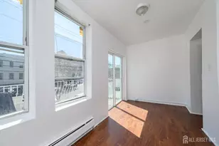 661 Kennedy Blvd, Bayonne, NJ 07002 - Photo 35