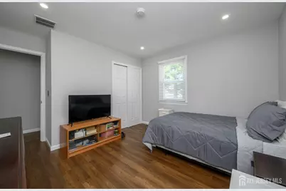 827 Lincoln Avenue, Manville, NJ 08835 - Photo 23