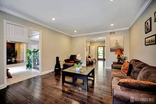 3 Greenwich Ct, South Brunswick Township, NJ 08902 - Photo 9