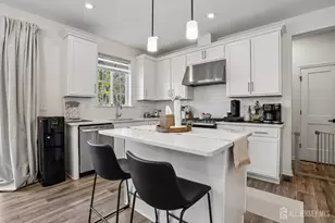 52 Hibiscus Ct, Old Bridge Township, NJ 08857 - Photo 5