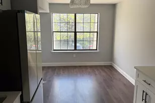 1008 Hidden Village Dr, Perth Amboy, NJ 08861 - Photo 9