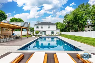 56 Philo Blvd, Edison, NJ 08837 - Photo 5