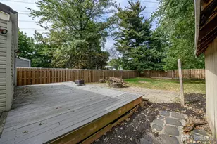 212 Echo Ave, Edison, NJ 08837 - Photo 37