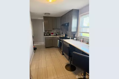 31 Edwin Street, Carteret, NJ 07008 - Photo 13