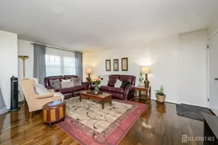 4 Cardinal Ln, Hillsborough Township, NJ 08844 - Photo 9