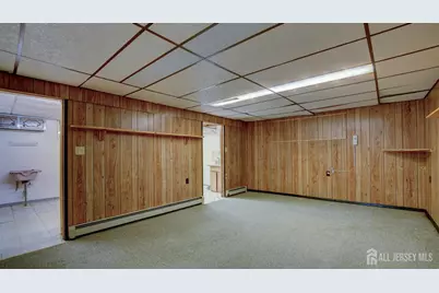 314 Adirondack Avenue, Spotswood, NJ 08884 - Photo 31