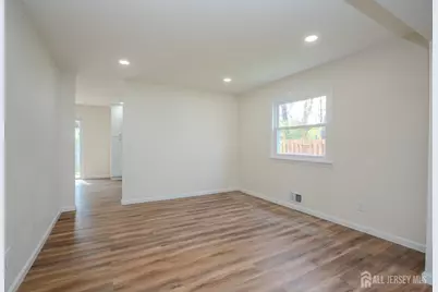26 Davids Court, South Brunswick Township, NJ 08810 - Photo 7