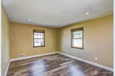 94 McCutcheon Avenue, Sayreville, NJ 08872 - Photo 15