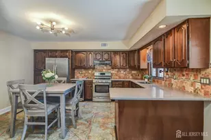 94 McCutcheon Ave, Sayreville, NJ 08872 - Photo 7