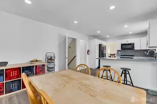 52 Zeller Dr, Franklin Township, NJ 08873 - Photo 21
