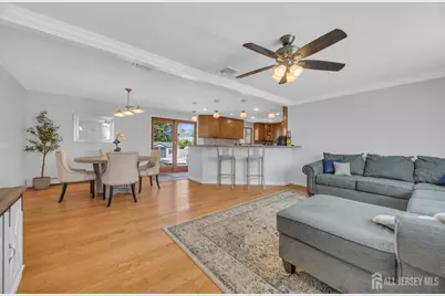 71 Pine Street, Spotswood, NJ 08884 - Photo 5