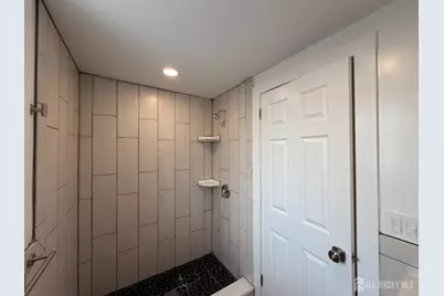 1020 Raritan Avenue, Highland Park, NJ 08904 - Photo 19