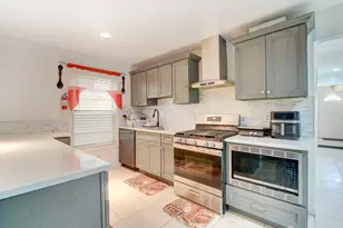 267 Watson Ave, Perth Amboy, NJ 08861 - Photo 15