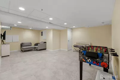 217 Vasser Drive, Piscataway Township, NJ 08854 - Photo 19