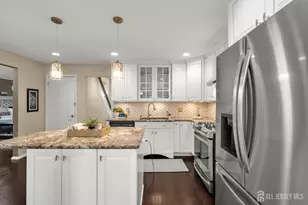 45 Ditmars Cir, Hillsborough Township, NJ 08844 - Photo 13