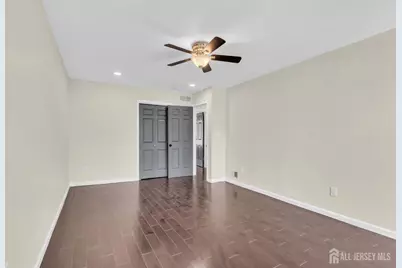 53 Heritage Lane, Fords, NJ 08863 - Photo 21