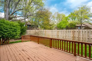 138 Oakmont Ct, Edison, NJ 08820 - Photo 29