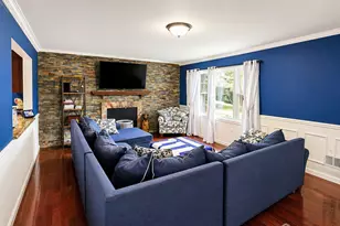 11 Beechwood Ave, Keansburg, NJ 07734 - Photo 9
