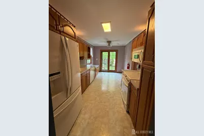 [Address not provided], South River, NJ 08882 - Photo 17