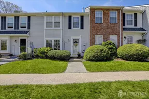 19 W Byrnes Ln, Sayreville, NJ 08872 - Photo 3