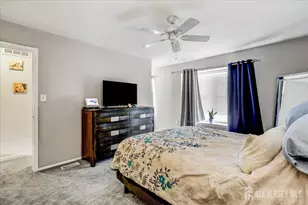 19 W Byrnes Ln, Sayreville, NJ 08872 - Photo 15