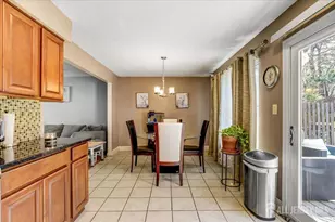 19 W Byrnes Ln, Sayreville, NJ 08872 - Photo 9