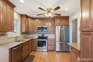 246 E Henry Pl E, Iselin, NJ 08830 - Photo 5