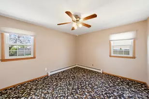 246 E Henry Pl E, Iselin, NJ 08830 - Photo 19