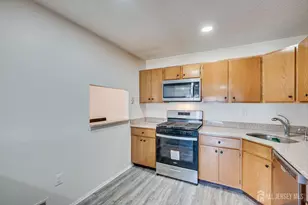 [Address not provided], Piscataway Township, NJ 08854 - Photo 11