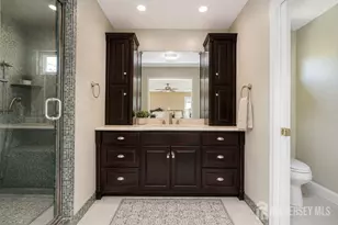 18 Wedgewood Ct, East Brunswick Township, NJ 08816 - Photo 27