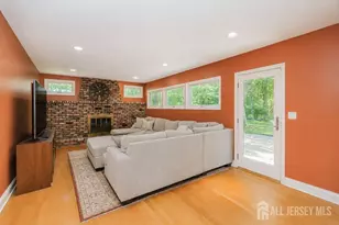 18 Wedgewood Ct, East Brunswick Township, NJ 08816 - Photo 19