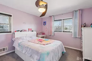 37 Merker Dr, Edison, NJ 08837 - Photo 15