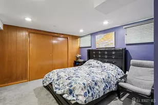 37 Merker Dr, Edison, NJ 08837 - Photo 19