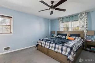 37 Merker Dr, Edison, NJ 08837 - Photo 13
