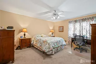 41 Rodak Cir, Edison, NJ 08817 - Photo 21