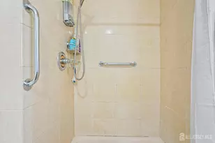 41 Rodak Cir, Edison, NJ 08817 - Photo 25