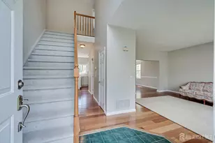 15 Barbour Pl, Piscataway Township, NJ 08854 - Photo 7