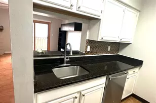 4901 Ravens Crest Dr, Plainsboro Township, NJ 08536 - Photo 5